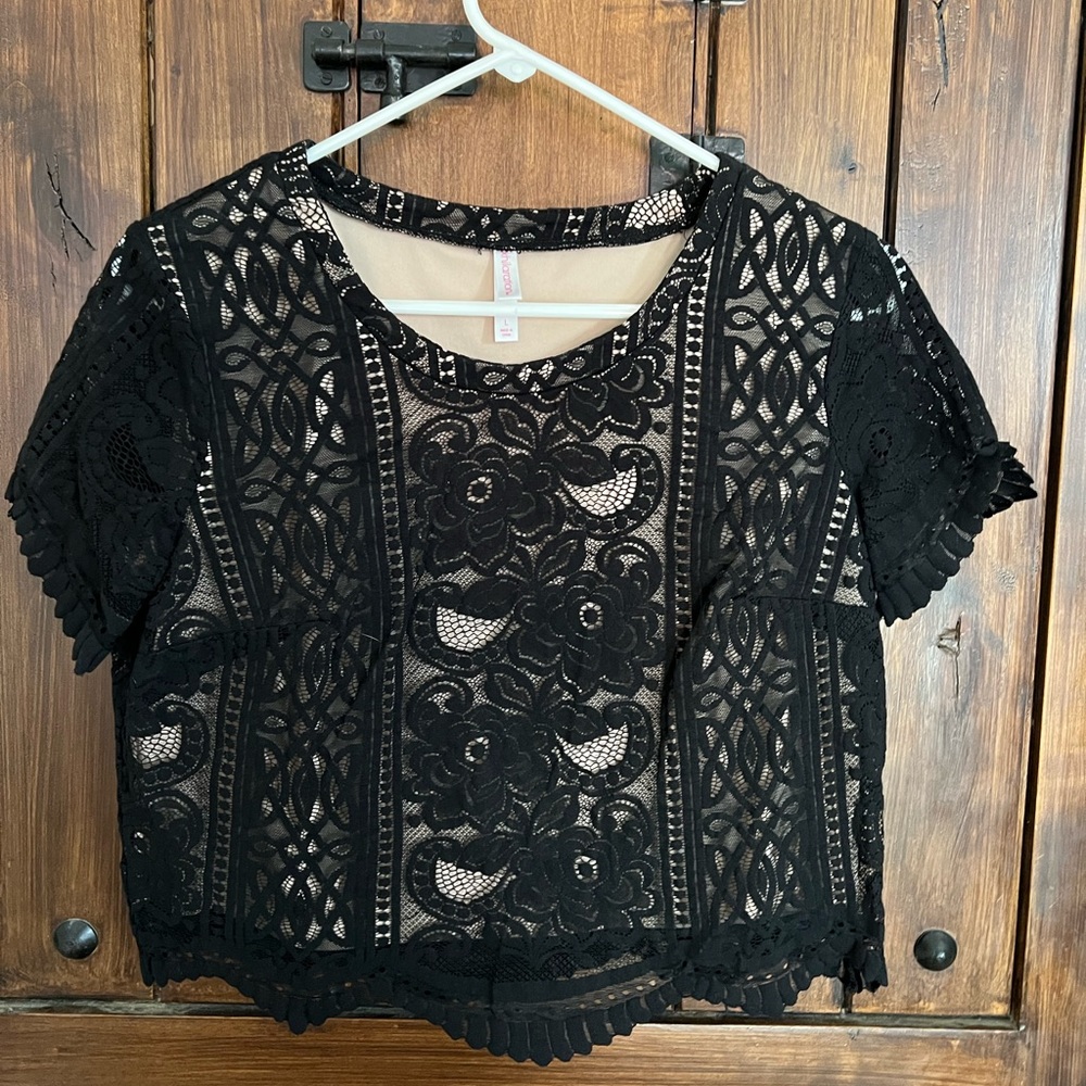 Lace crop top